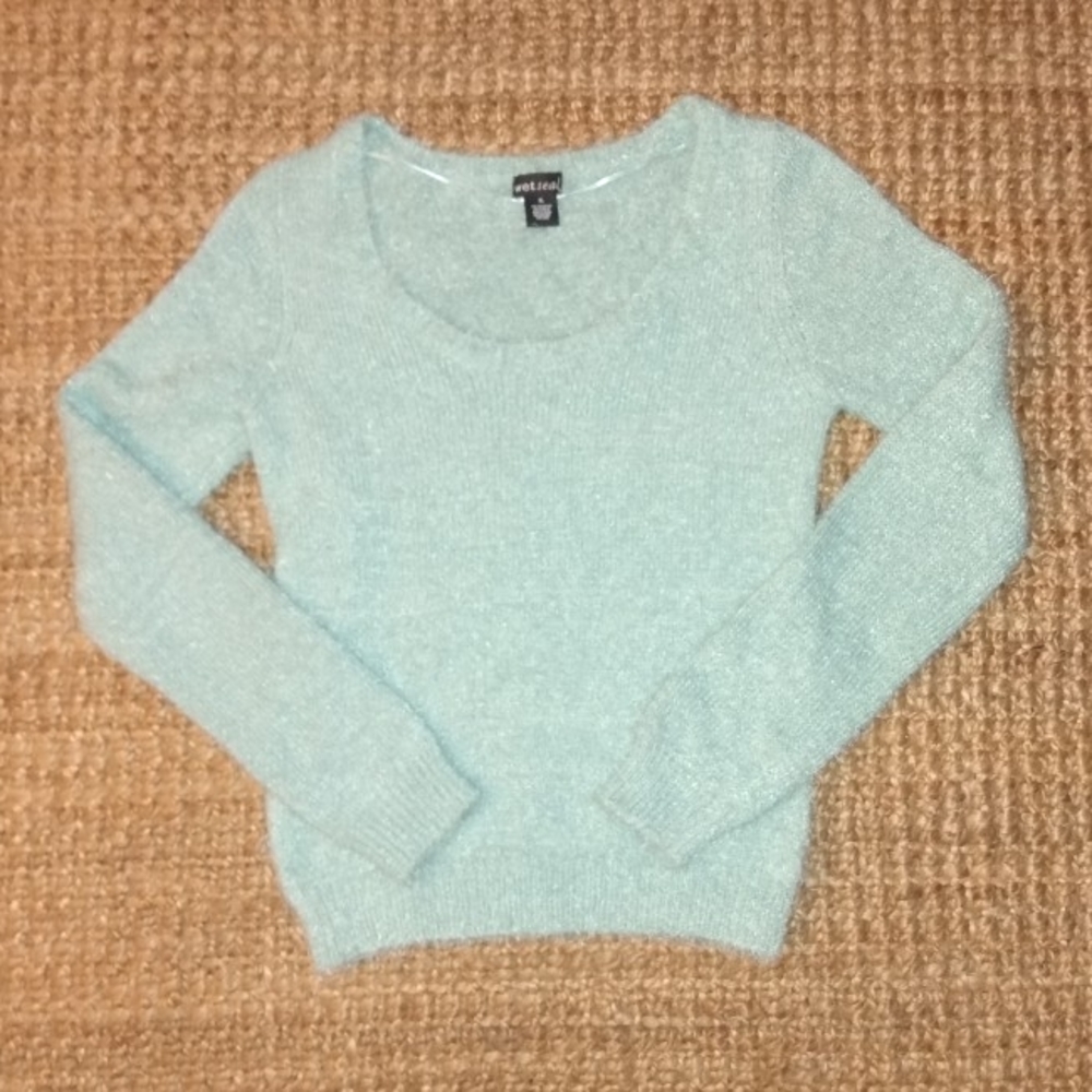 Wet Seal Eyelash Crew Neck Sweater